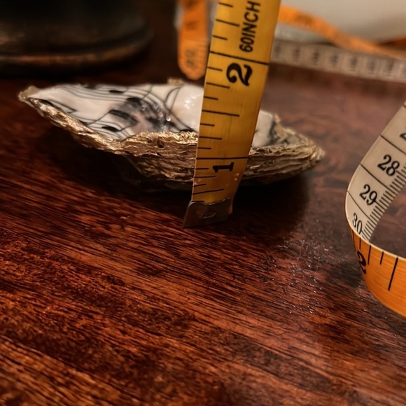 Handmade Trinket Holder, Music Notes, made of oyster shell - Picture 9 of 9